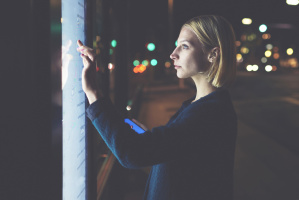 Smart City Kiosk - IStock 908210400